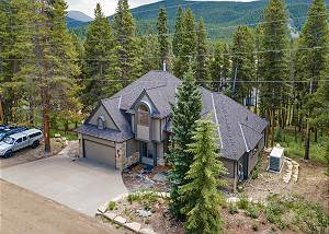 Timber's Edge exterior shot
