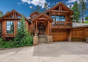 Majestic Mountain Lodge