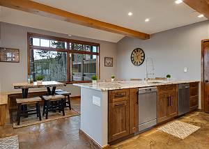 Breakfast Nooks