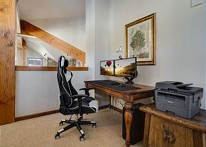 Convenient Workstation / High end gaming computer