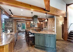 Gourmet Kitchen