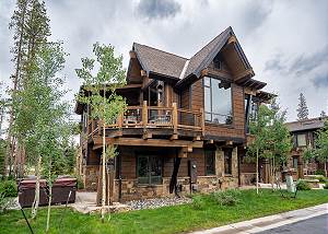 Exterior view of Highwoods at Shock Hill Landing