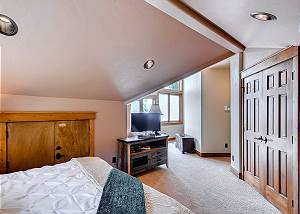 Eagle's Nest Suite