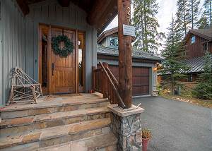 Front Entryway