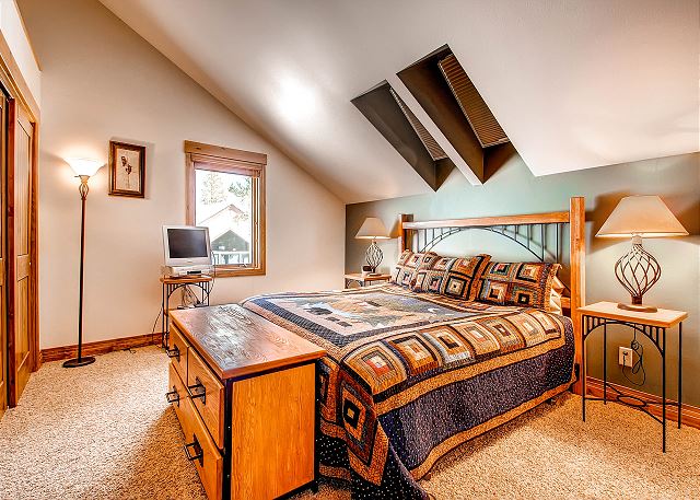 - sleeps 2 in one king bed, shares hall bath with Bystone Bunk Room