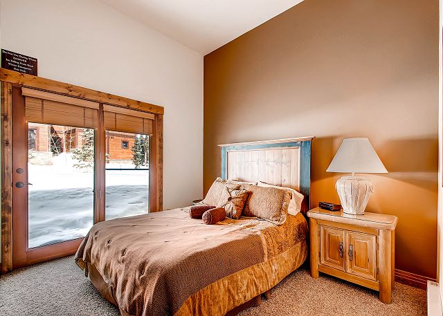 - sleeps 2 in one king bed with exclusive hall bath