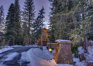 Clifton Lodge