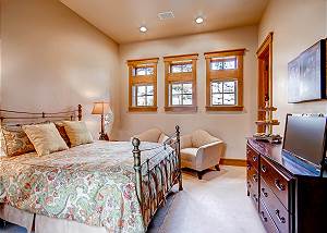 Grand Highlands Suite