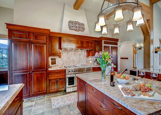 Gourmet Kitchen