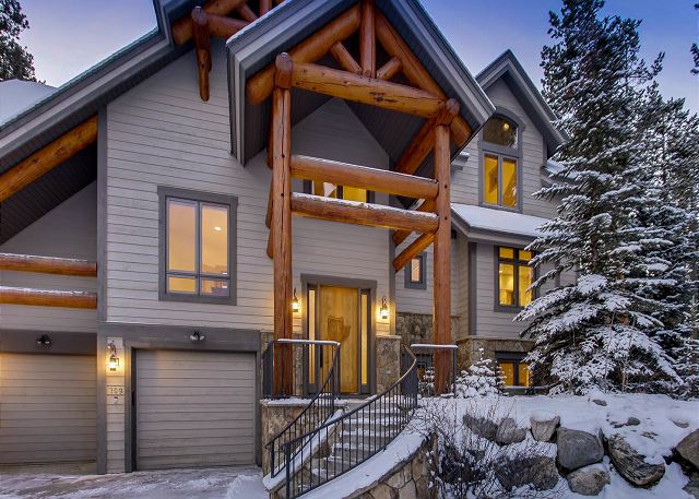 Mountain Bear Lodge
