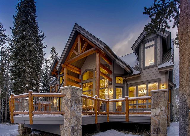 Mountain Bear Lodge