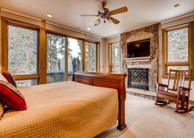 - sleeps 2 in one king bed