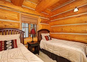 Pika Twin Bedroom