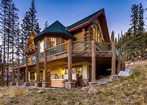 Paradise Meadow Lodge