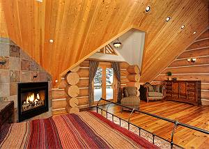 Paradise Mountain Master Suite