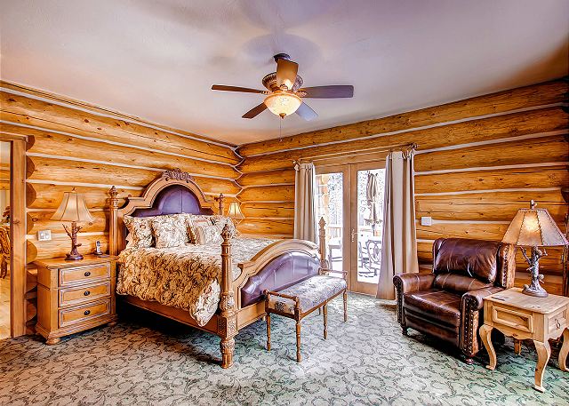 -sleeps 2 in one king bed with ensuite bath