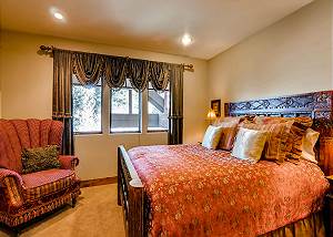 Santa Cruz Suite
