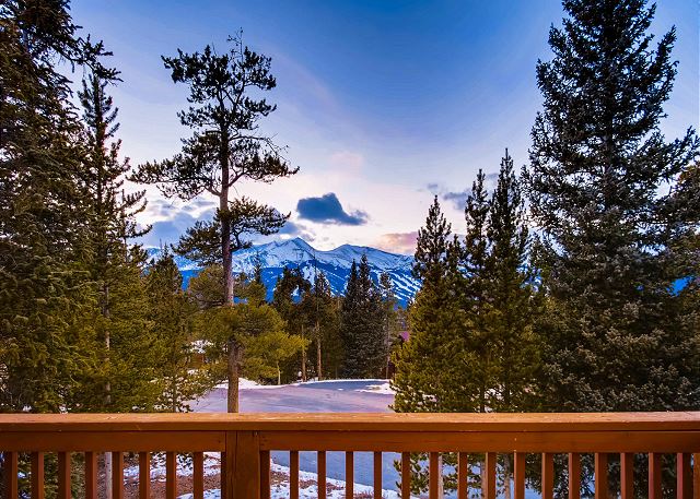 Summit Peaks View