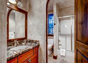 Peaks Portofino Master Ensuite Bath