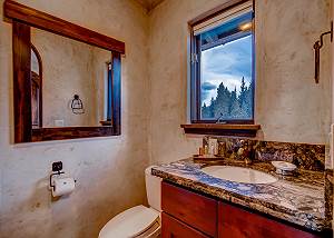 Upper/Rooftop Level Powder Bath