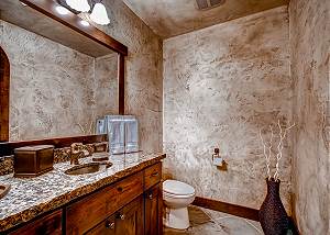 Lower Level Powder Bath
