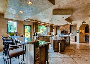 Spacious Kitchen