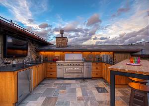 BBQ Station and Kitchen