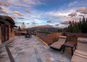 Chateau of Breckenridge Rooftop Patio