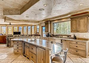 The spacious kitchen
