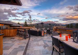 Enjoy spectacular views of Baldy Mountain and Beyond!