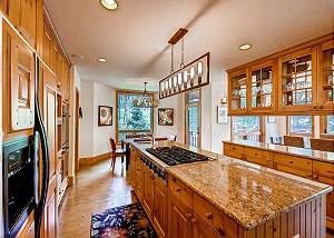 Kitchen looking to