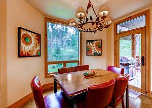 Breakfast nook