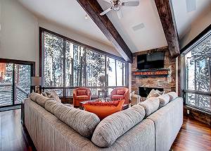 Grand Vista Lodge