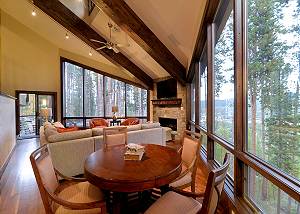 Grand Vista Lodge