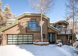 Grand Vista Lodge