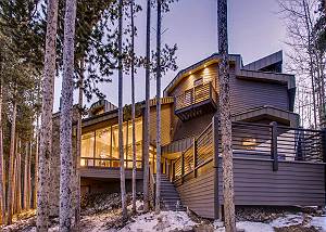 Grand Vista Lodge