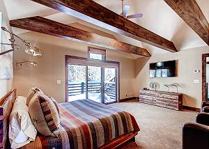 Grand Vista Lodge