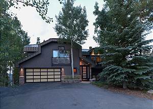 Grand Vista Lodge