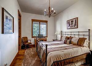 The Lodge at Stoney Ridge