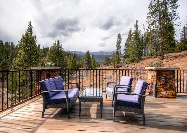 Outdoor Seating on Deck