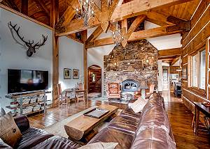 The Lodge at Stoney Ridge