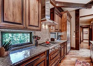 Rocky Mountain Lodge