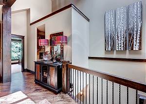 Rocky Mountain Lodge