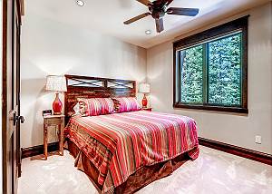 Rocky Mountain Lodge