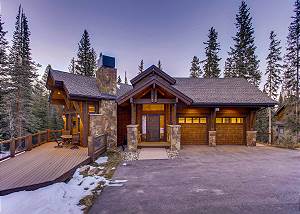Rocky Mountain Lodge
