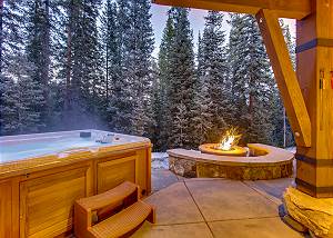 Rocky Mountain Lodge