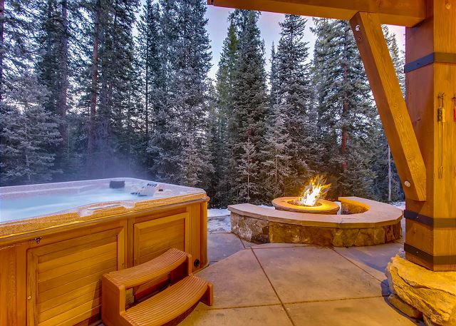 and your many exterior ambiances ~ Enjoy a private hot tub soak and radiant heat from the outdoor fire pit!