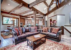 Rocky Mountain Lodge
