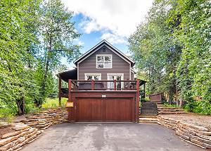 Exterior View of Great Raven Chalet