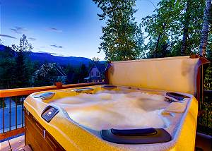 Private hot tub